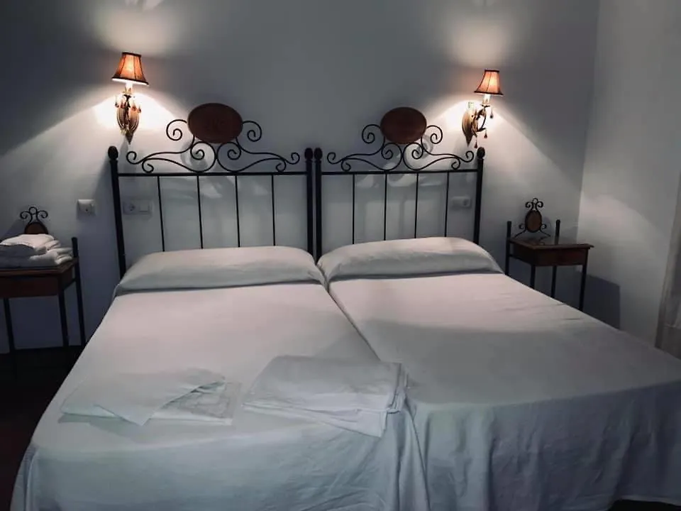 Casa Rural La Valerosa Hotel Las Navas de la Concepcion