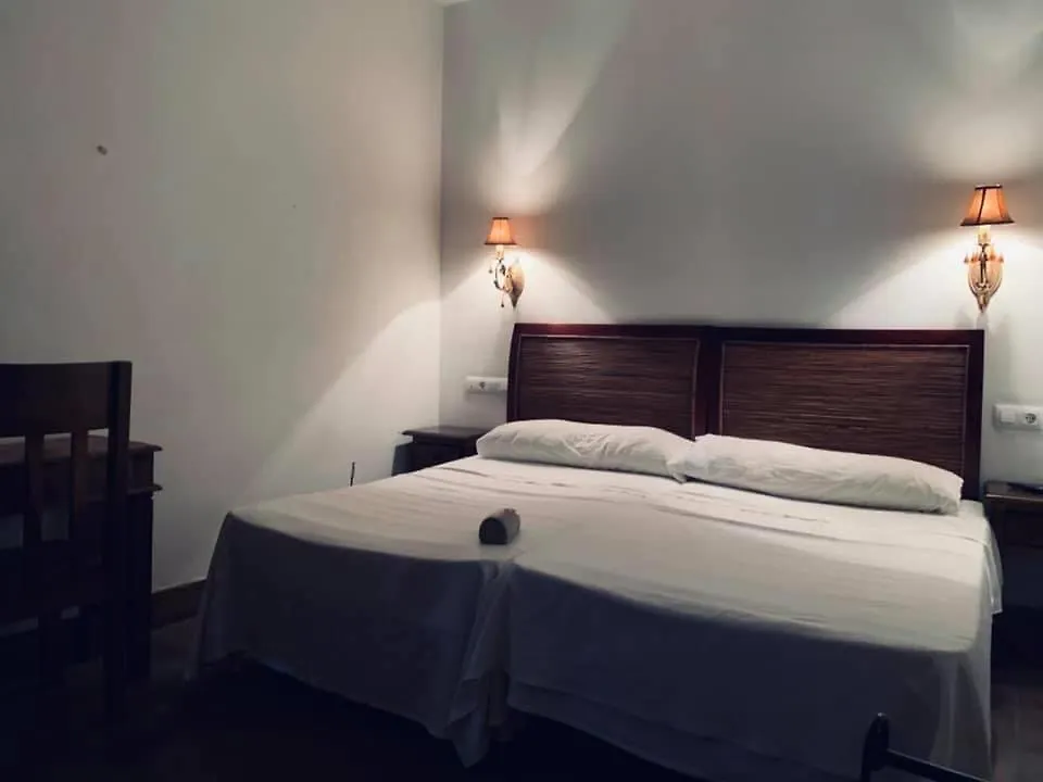Casa Rural La Valerosa Hotel Las Navas de la Concepción 0*,  Spanien
